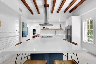 846 Michigan Ave in Miami Beach, FL - Building Photo - Building Photo