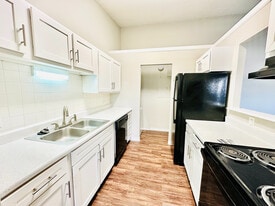 WILLOW RUSH in Lakewood, CO - Building Photo