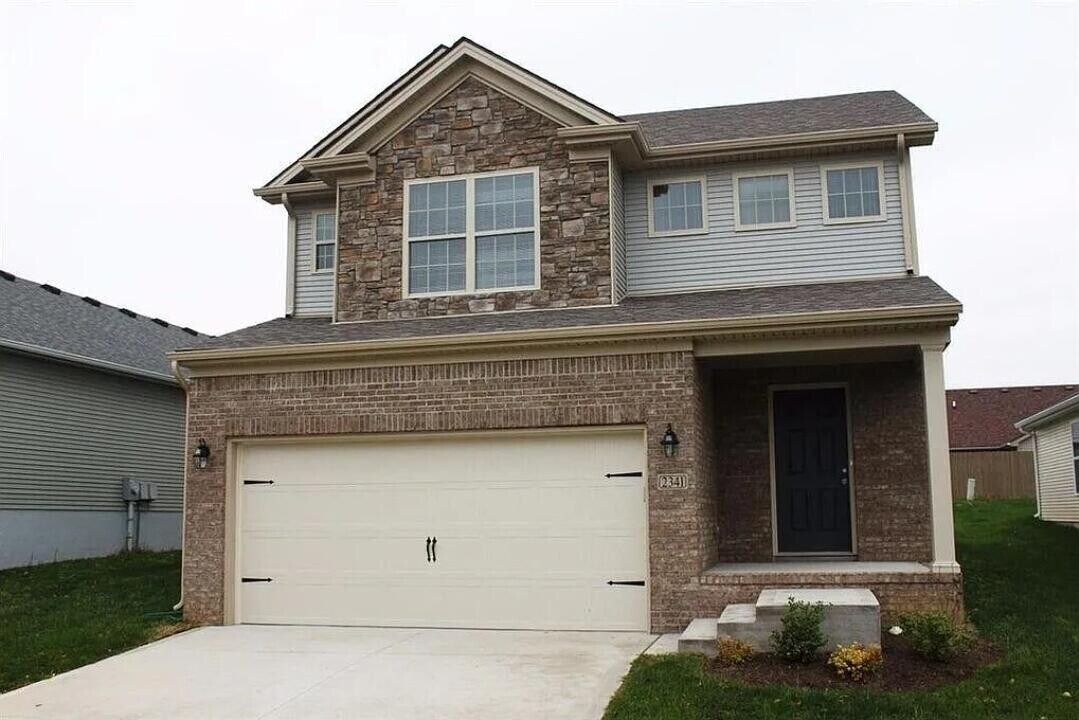 2341 Walcot Way in Lexington, KY - Building Photo