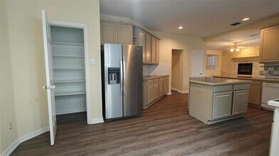 5212 Stone Brooke Crossing in McKinney, TX - Building Photo - Building Photo