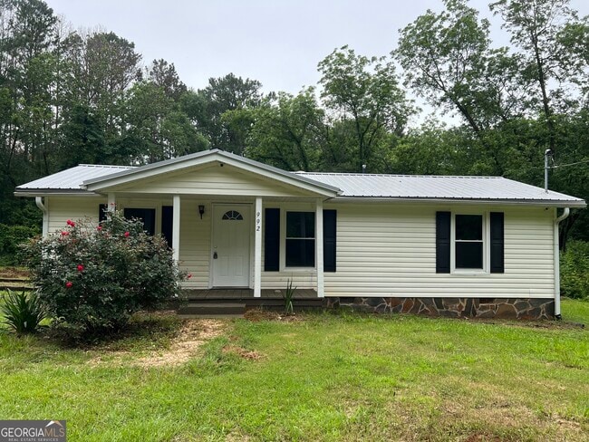 992 Earl North Rd in Newnan, GA - Building Photo - Building Photo