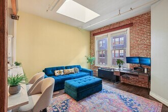 308 W 8th St, Unit 509 in Kansas City, MO - Building Photo - Building Photo