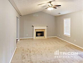 140 Oak Meadows Dr in Covington, GA - Building Photo - Building Photo