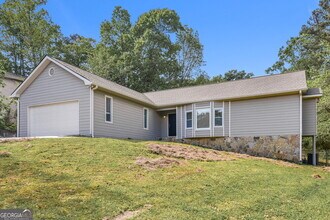 3005 Ashly Woods Ct in Snellville, GA - Foto de edificio - Building Photo