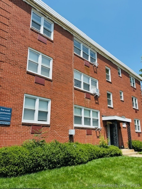 157 Fountain St in New Haven, CT - Building Photo