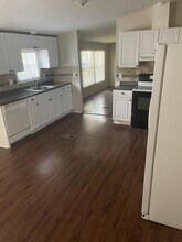 135 Emily St in Shreveport, LA - Building Photo - Building Photo