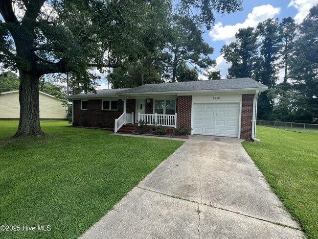property at 2530 Country Club Rd