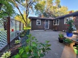 732 Vernon Ave NW in Elk River, MN - Building Photo