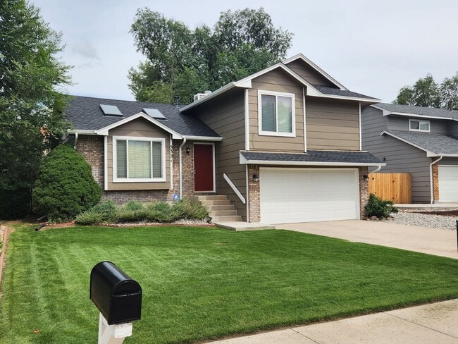property at 532 Dix Cir