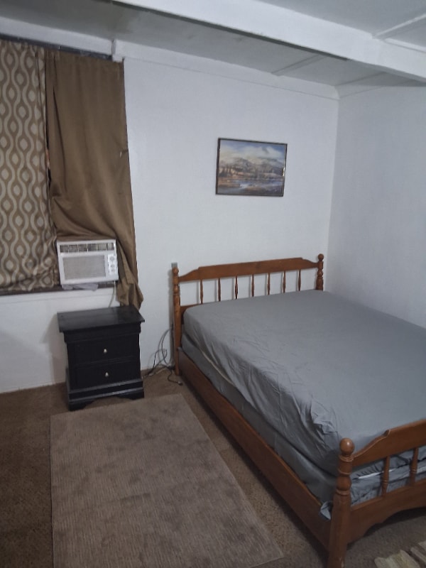 5730 Jackson Ave in Kansas City, MO - Foto de edificio - Building Photo