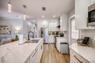 404 S Caloosahatchee Ave in Jupiter, FL - Building Photo - Building Photo