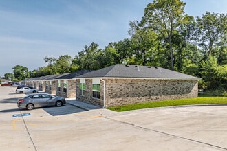 Midtown Cottages in Joplin, MO - Building Photo - Building Photo