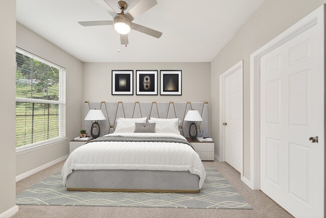 Hawthorne Bridford in Greensboro, NC - Building Photo - Building Photo