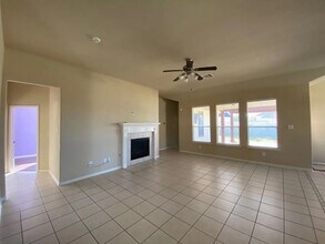 3608 Burwood Ct in Pearland, TX - Building Photo - Building Photo