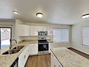 12443 W San Miguel Ave in Litchfield Park, AZ - Building Photo - Building Photo