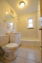 20 Jacqueline Rd-Unit -Apt B in Waltham, MA - Foto de edificio - Building Photo