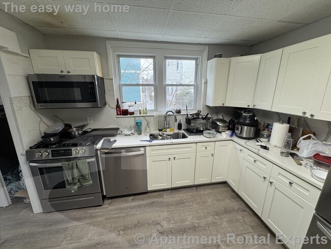 11 Burnham St, Unit #1