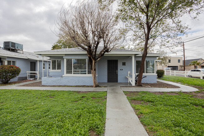 1503a E Harvard St in Phoenix, AZ - Building Photo - Building Photo