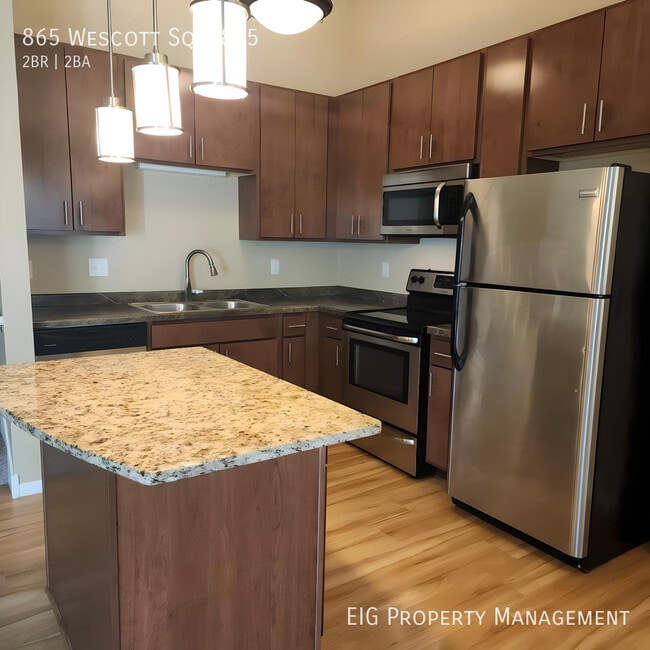 865 Wescott Square in St. Paul, MN - Building Photo - Building Photo
