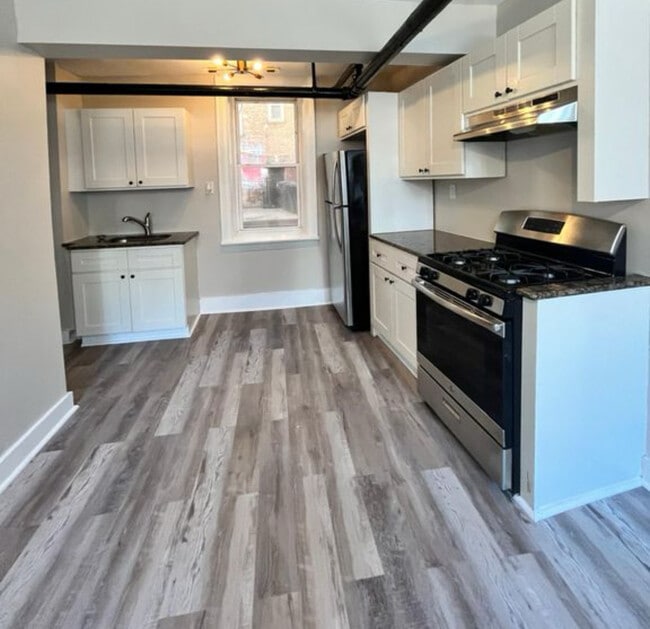104 Belmont Ave, Unit C1