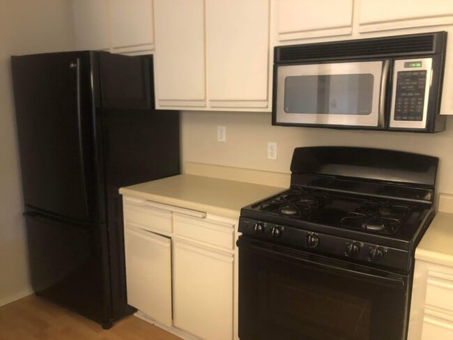 property at 1708 Lexington Ave