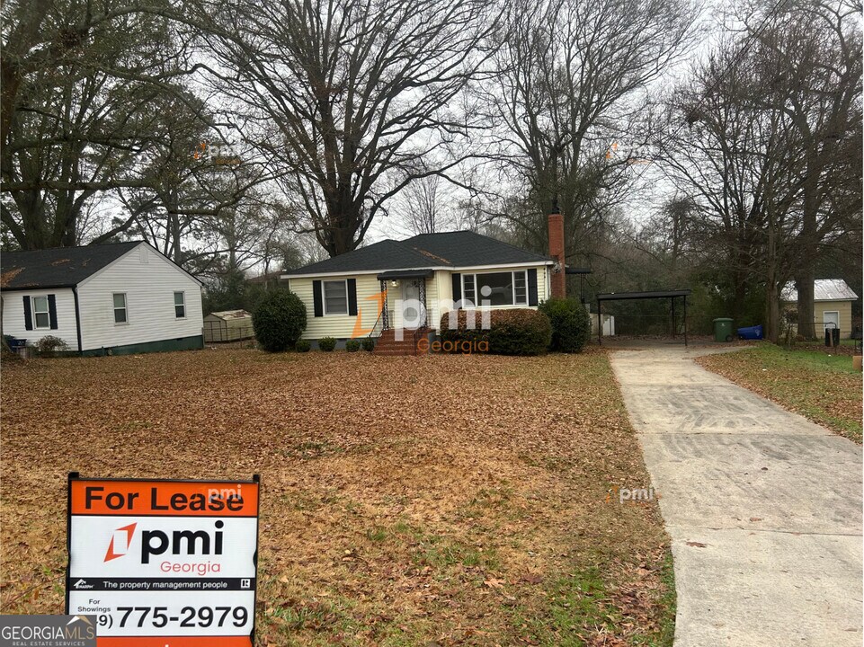 1463 Beatty St in Griffin, GA - Building Photo