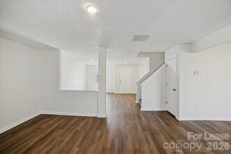 776 Ladino Lane in Clover, SC - Foto de edificio - Building Photo