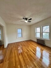 173 Everett St, Unit 2 in Boston, MA - Building Photo - Building Photo