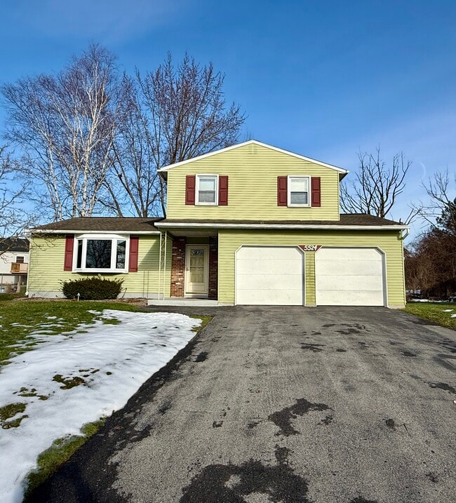 property at 5524 Taormina Dr