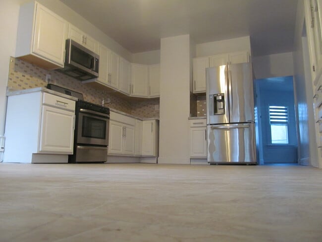 307 N 7th St, Unit - 2nd-3rd FL combined in Prospect Park, NJ - Foto de edificio - Building Photo