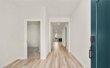 5970 Thornhill Ave SW in Port Orchard, WA - Building Photo - Building Photo