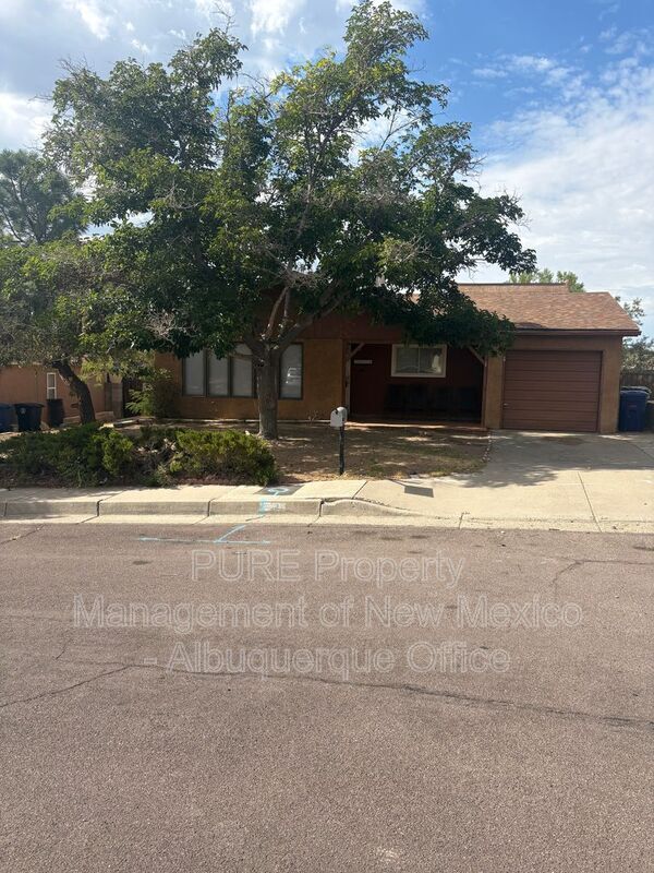 property at 14209 Turner Pl NE
