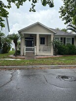 6907 Beargrass Rd in Harmony, FL - Building Photo