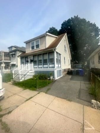 90 Hollingsworth St, Unit 1
