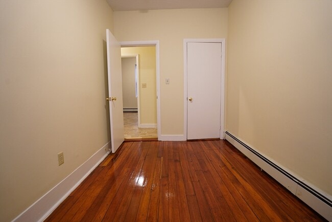 70 Empire St, Unit 1T