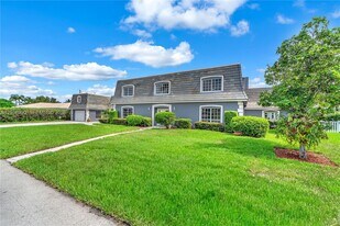 4440 NE 23rd Ave in Lighthouse Point, FL - Building Photo