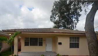 2018 SW 58th Ct in Miami, FL - Building Photo