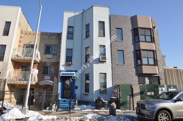 954 Madison St in Brooklyn, NY - Foto de edificio