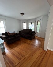 434 River Ave-Unit -2 in Providence, RI - Foto de edificio - Building Photo