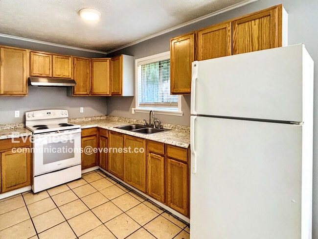 6564 Abraham Lincoln Dr in Jackson, MS - Building Photo - Building Photo