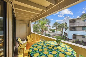 180 Ocean Hibiscus Dr in St. Augustine, FL - Building Photo - Building Photo