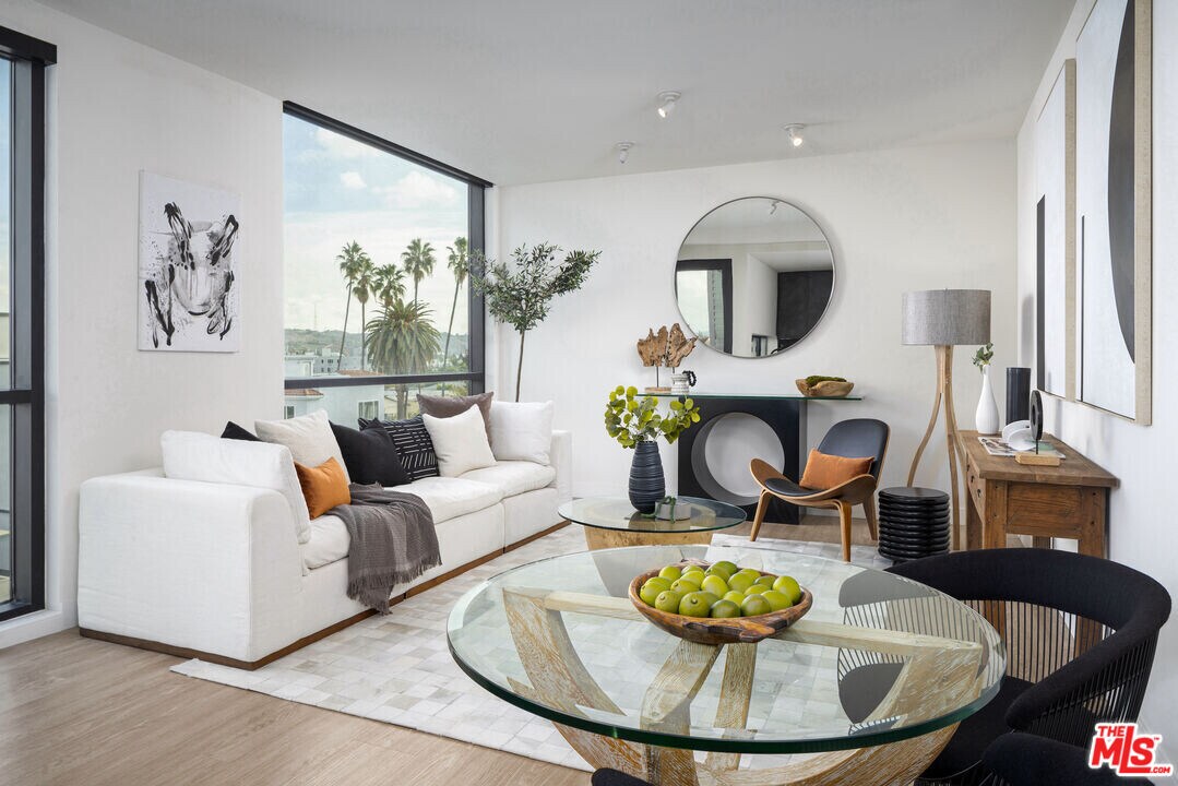3667 Keystone Av in Los Angeles, CA - Building Photo