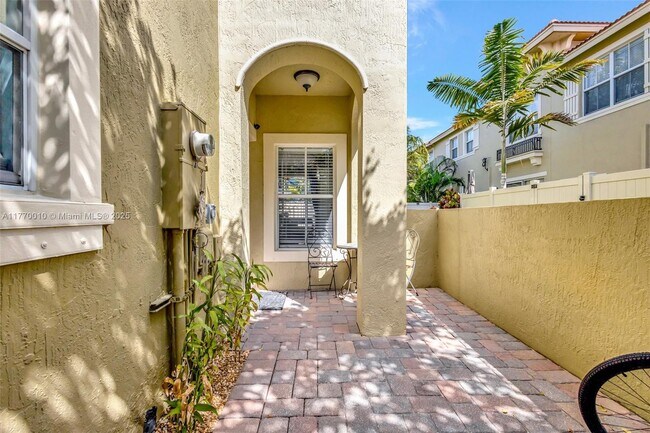 132 Lake Monterey Cir in Boynton Beach, FL - Building Photo - Building Photo