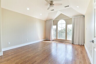 1743 French Village Dr in Houston, TX - Building Photo - Building Photo