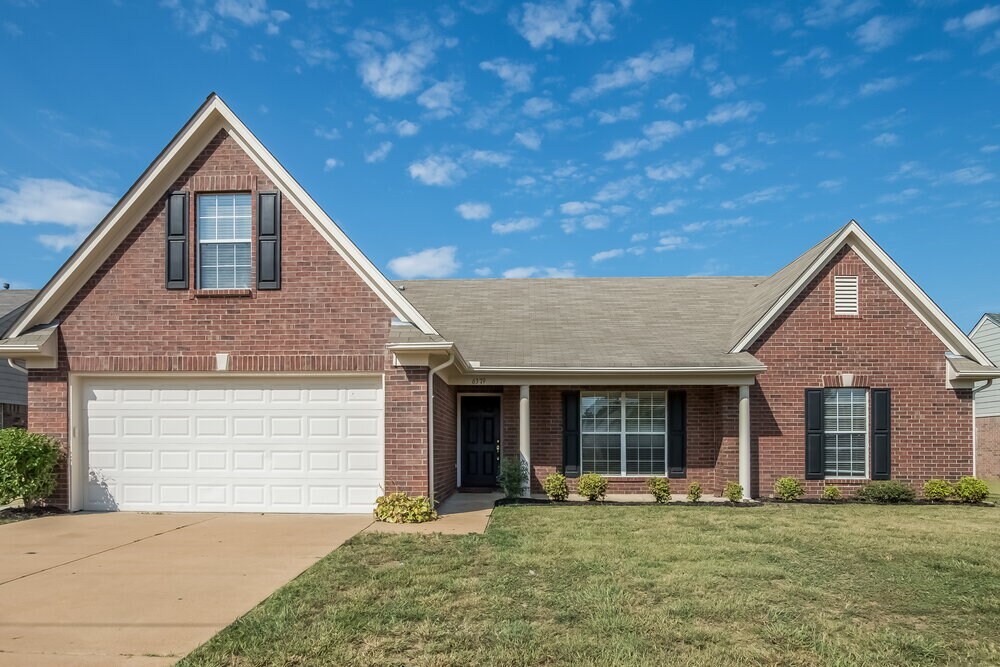 6379 Sandbourne E in Olive Branch, MS - Building Photo