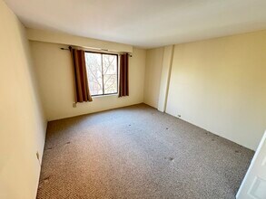 1580 Massachusetts Ave, Unit 4F in Cambridge, MA - Building Photo - Building Photo