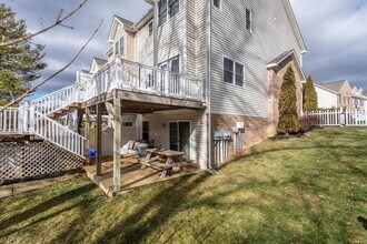 342 Sapphire Dr in Harrisonburg, VA - Building Photo - Building Photo