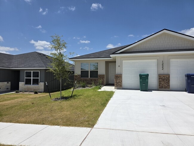 property at 1222 Concord Dr