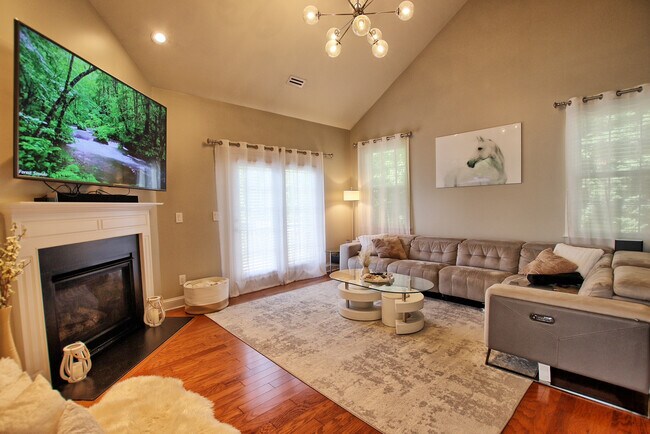 15 Manderley Way in Arden, NC - Building Photo - Building Photo