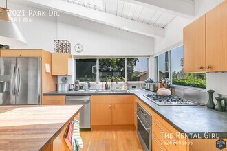 2021 Park Dr in Los Angeles, CA - Building Photo - Building Photo